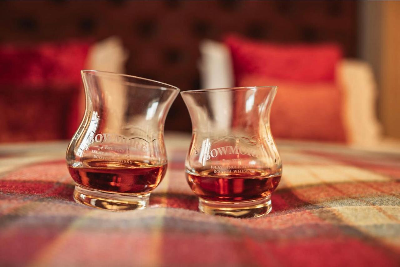 The Bowmore Lodge Екстериор снимка